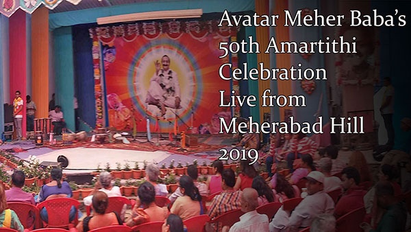 Thousansds  gather at Meherabad for 50th Amartithi